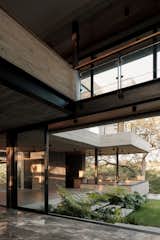 Living and dining room area with view to the terrace.