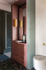  Photo 3 of 16 in Modern apartment with art deco details in Moscow by Anna Maria Abara