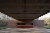 Exterior, Flat RoofLine, Brick Siding Material, and Concrete Siding Material Photo 07  Search “유흥도배등록【텔레many07】Ｗ유흥광고작업ぽ국적※유흥도배업체Ё유흥도배전문㎍유흥상단팀œ유흥도배문의ㆀ유흥구글업체ろ유흥도배등록ｅacock” from Quincho Bialet