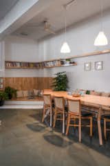 Corner reading spaces