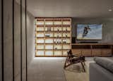 Shed & Studio, Living Space Room Type, and Family Room Room Type  Photo 8 of 19 in Noah House by Cadaval Estudio