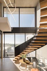 Spectacular suspended staircase