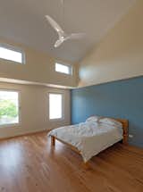 Bedroom, Bed, and Medium Hardwood Floor  Photo 10 of 19 in 211 Warren Street by CTA Architects P.C.