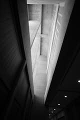 The main usable spaces are insulated from harsh hot climate by the peripheral spaces arranged to act as buffer 