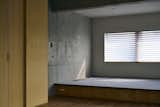 Second-floor living room 