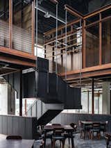 Suspended staircase