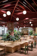 pergola in peppercorn-red and seating