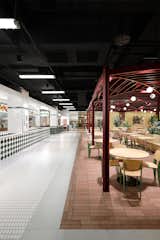 dinning plaza surrouded by stalls