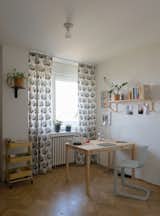 Artemide Teti lamp in white designed by Vico Magistretti installed on the sealing with the large Airam bulb.

The curtains were made by Marina from the Kirkby Design printed cotton from their Atom collection.