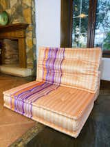Orange and purple are the perfect match 