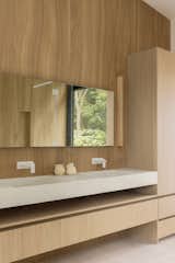 Primary vanity
