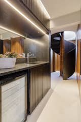  Photo 17 of 27 in Arpoador Triplex by Mareines Arquitetura
