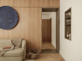 Connection between living room and kitchen