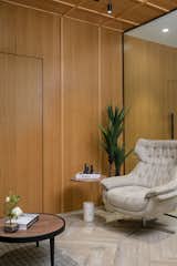 It’s the contrast that makes this space work — glass and wood, light and dark, smooth and textured. Always a quiet balance.
