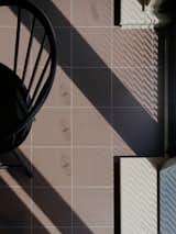Reflection of the glazing manifestation, including the scheme's main buttonhole cross-stich icon